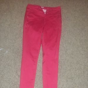 No boundaries size 9